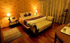 Jal Mahal Resort&Spa